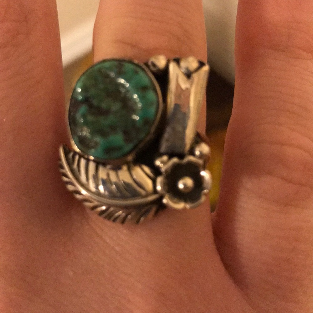 Vintage Sterling silver turquoise ring